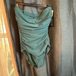 Miracle Suit Ruched One-Piece Swimsuit in Teal with Underwire.
